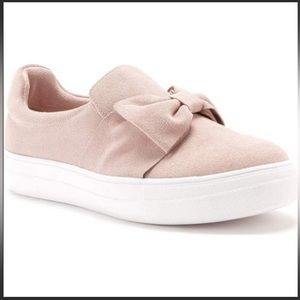 Blondo Gigi Bow Front Pink Water Proof Sneakers